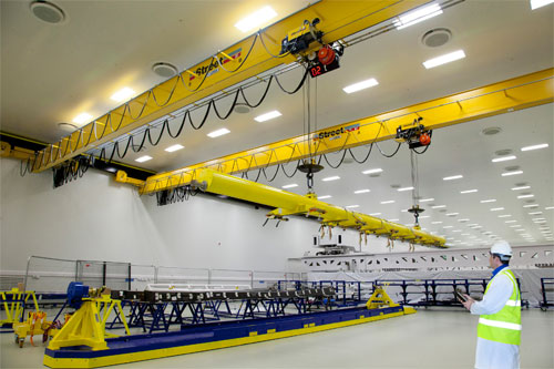 0-bomb2.jpg This was one of the most unusual cranes that Street has ever built, but the Bombardier crane is in a class above anything ever done in suspended crane systems