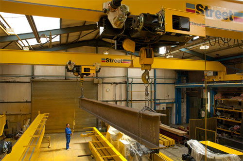 Street Crane Company, the UK&rsquo;s largest industrial crane manufacturer, has launched a single girder hoist for safe lifting from 12.5 to 25 tonnes