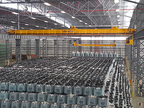 With a 170,000 tonne capacity, the warehouse provides storage between Illovo&rsquo;s primary manufacturing plants and retail, wholesale and industrial customers