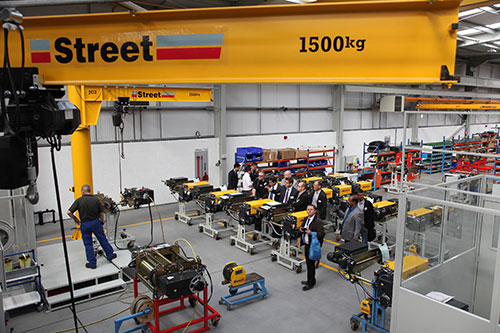 Though Street Crane operates in a world market dominated by major international competitors, the company&rsquo;s policy of not building cranes overseas but supplying high technology hoists and electro-mechanical components to other independent crane makers, has really paid off
